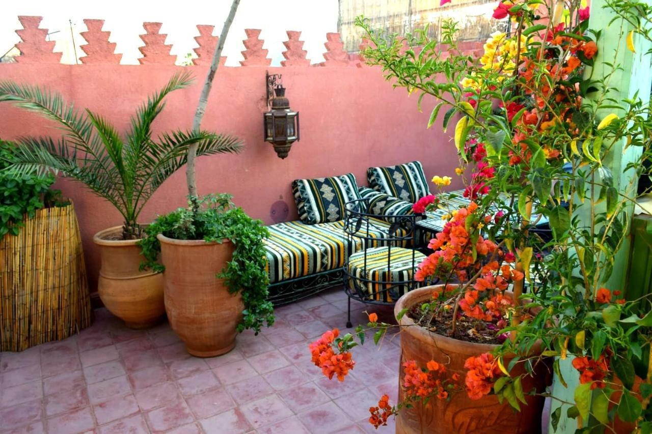 Riad Sesame Marrakesh Bagian luar foto