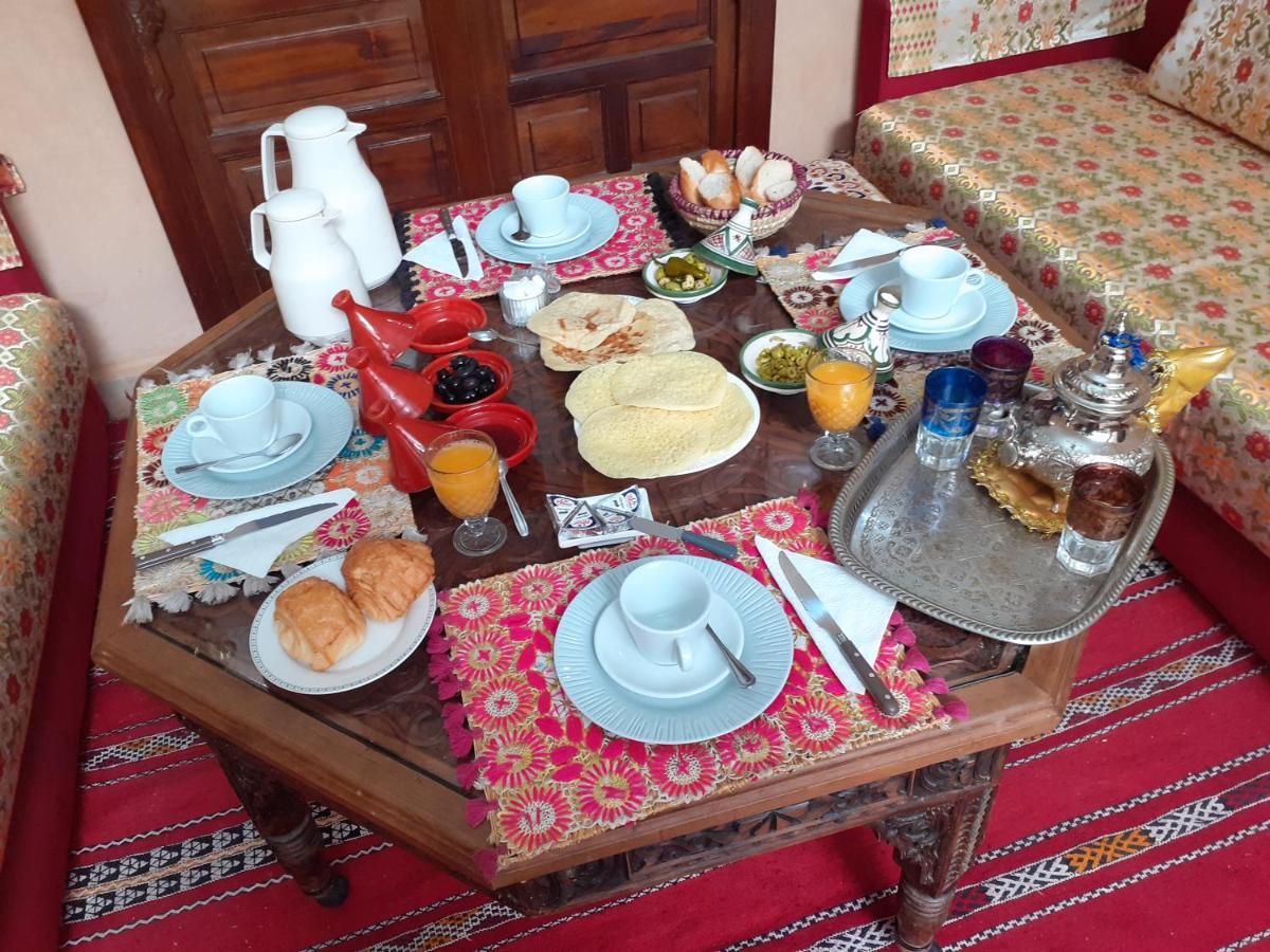 Riad Sesame Marrakesh Bagian luar foto