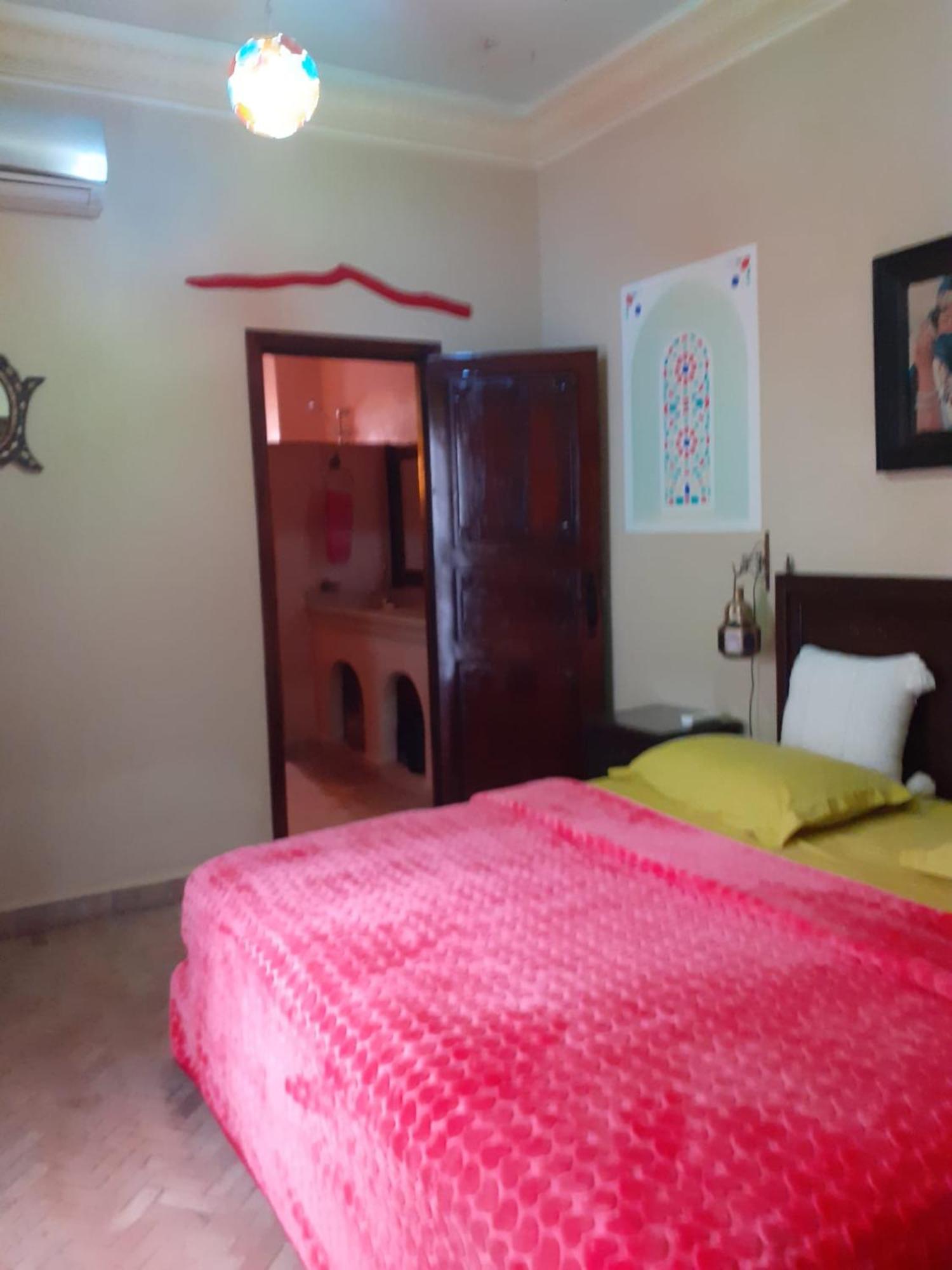 Riad Sesame Marrakesh Bagian luar foto