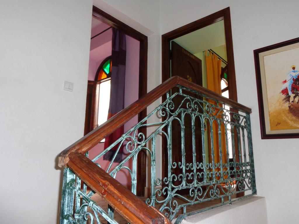 Riad Sesame Marrakesh Bagian luar foto